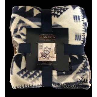 ペンドルトン(PENDLETON)の☆コストコ ペンドルトン 大判ひざ掛け☆①(毛布)