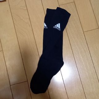 アディダス(adidas)のアディダス　ロング靴下　23㎝(靴下/タイツ)