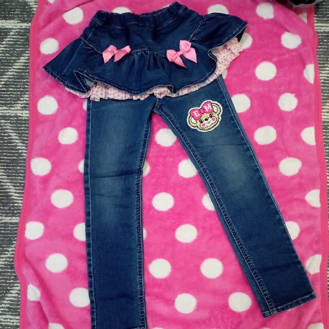 EARTHMAGIC(アースマジック)のEARTHMAGIC　デニムスカッツ　120 キッズ/ベビー/マタニティのキッズ服女の子用(90cm~)(パンツ/スパッツ)の商品写真