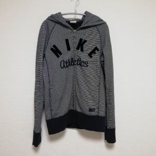 ナイキ(NIKE)の【美品】ナイキ　スウェット　ジップパーカー　ネイビー　M　コットン100%(パーカー)