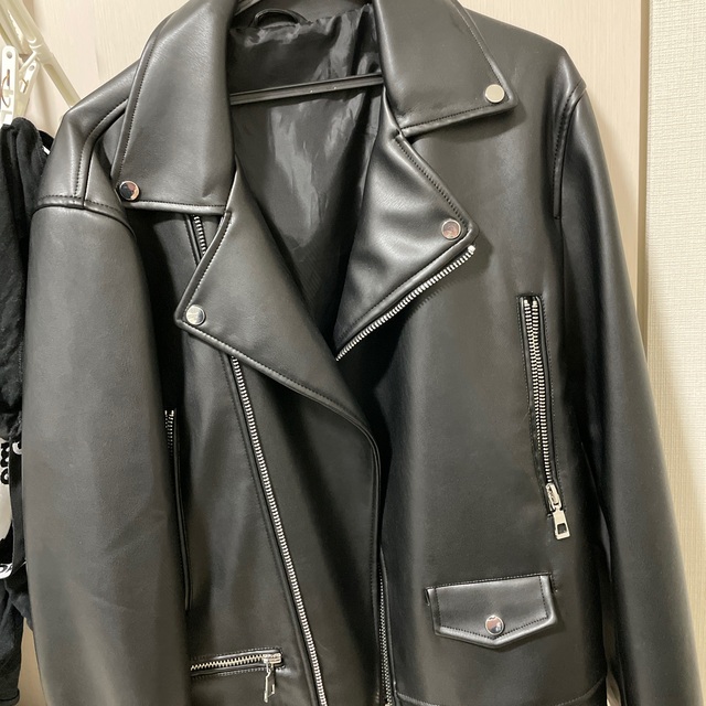 ZARA(ザラ)のZARA ライダース　サイズＬ レディースのジャケット/アウター(ライダースジャケット)の商品写真