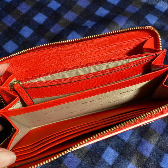 Michael Kors(マイケルコース)のMichael kors マイケルコース 長財布　 レディースのファッション小物(財布)の商品写真