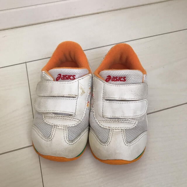 asics(アシックス)の【値下げ】asics スニーカー　14cm キッズ/ベビー/マタニティのベビー靴/シューズ(~14cm)(スニーカー)の商品写真