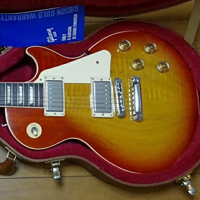 Gibson(ギブソン)のLes Paul Traditional Plus 2016年モデル 楽器のギター(エレキギター)の商品写真