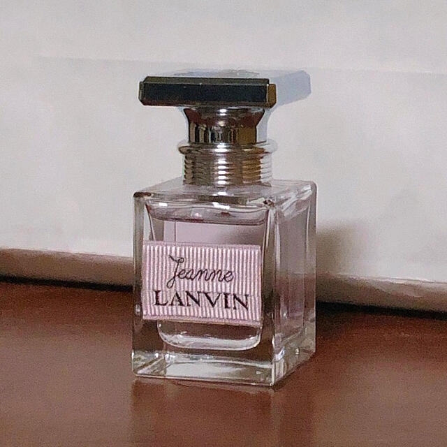 LANVIN(ランバン)のランバン ジャンヌ オードパルファム コスメ/美容の香水(香水(女性用))の商品写真