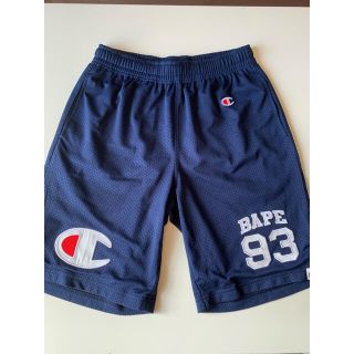 アベイシングエイプ(A BATHING APE)の【美品】A Bathing Ape BAPE ハーフパンツ Mサイズ(ショートパンツ)