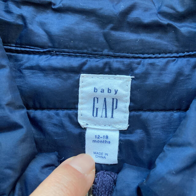 babyGAP(ベビーギャップ)のベビーギャップ ダウンニットカーディガン 80 キッズ/ベビー/マタニティのベビー服(~85cm)(ニット/セーター)の商品写真