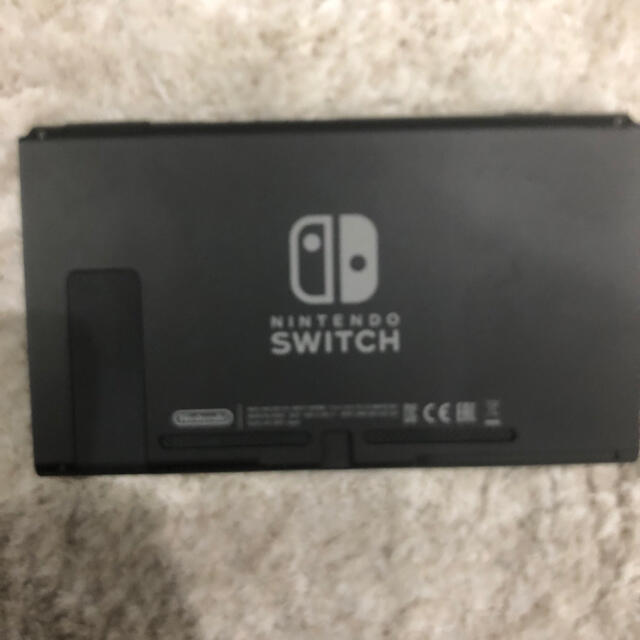 Nintendo Switch(ニンテンドースイッチ)のNintendo Switch 美品 エンタメ/ホビーのゲームソフト/ゲーム機本体(家庭用ゲーム機本体)の商品写真