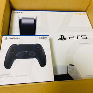 プレイステーション(PlayStation)のPS5 新型 本体 ・ コントローラーセット(家庭用ゲーム機本体)