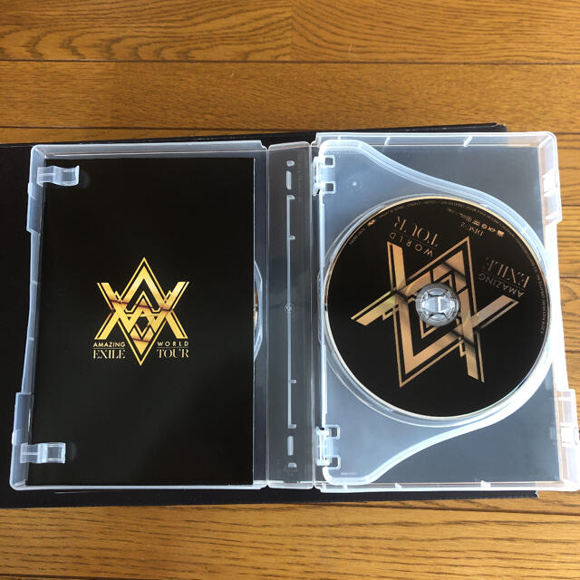 EXILE(エグザイル)のEXILE LIVE TOUR 2015"AMAZING WORLD" 豪華盤 エンタメ/ホビーのDVD/ブルーレイ(ミュージック)の商品写真