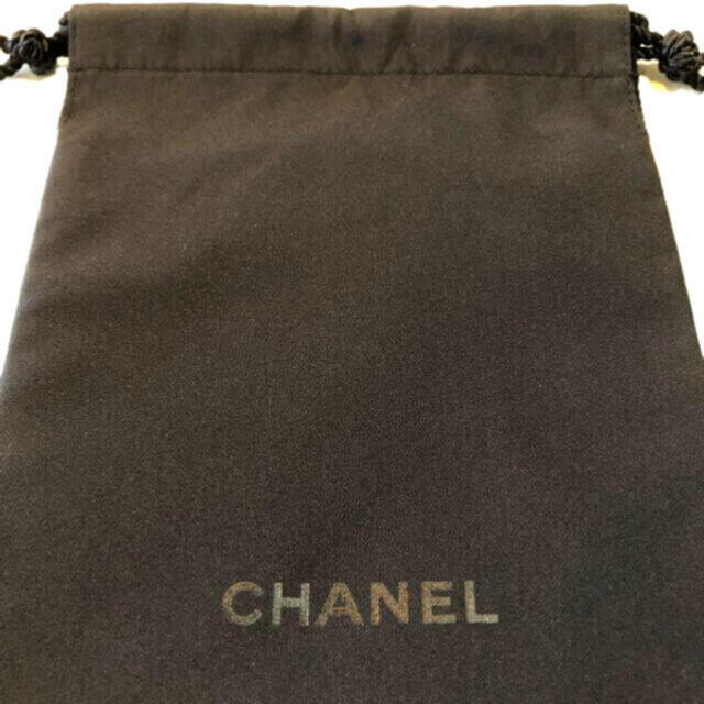 CHANEL(シャネル)のCHANEL♡保存袋　巾着袋　ポーチ レディースのファッション小物(ポーチ)の商品写真