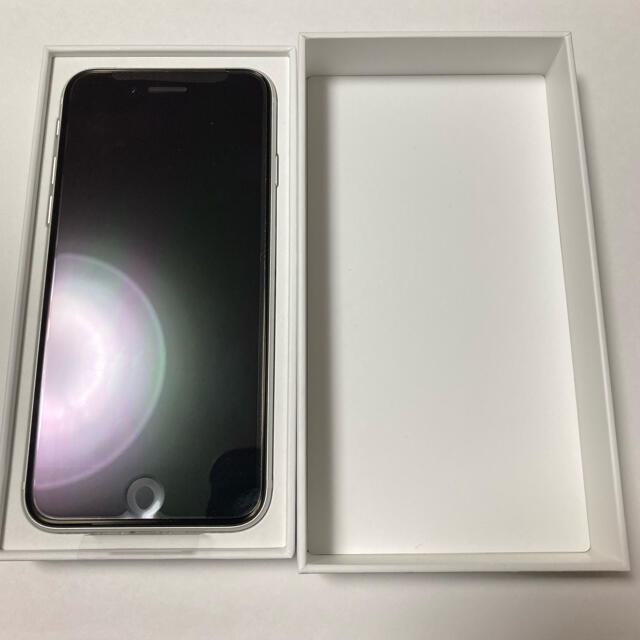 【新品未使用】iPhone SE 第2世代 64GB  ホワイト 1