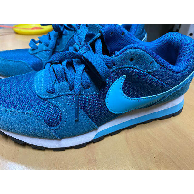 NIKE スニーカー