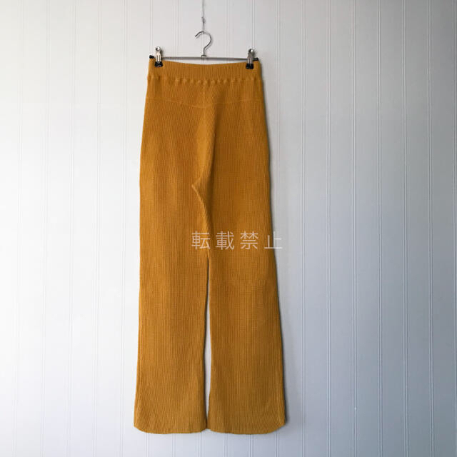 PHEENY(フィーニー)のPHEENY Big waffle slit pants サーマル パンツ   レディースのパンツ(カジュアルパンツ)の商品写真