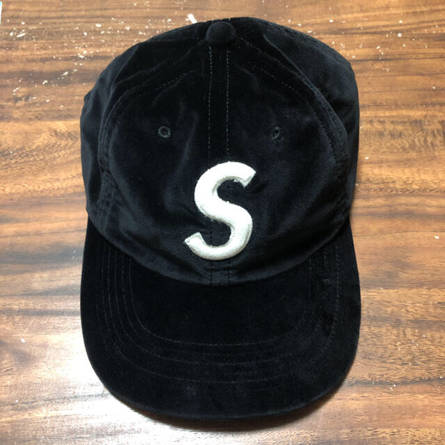 supreme Velvet S Logo 6-Panel   キャップ