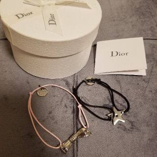 クリスチャンディオール(Christian Dior)のChristian Dior　ノベルティ　ブレスレット2本セット　リボン、スター(ブレスレット/バングル)