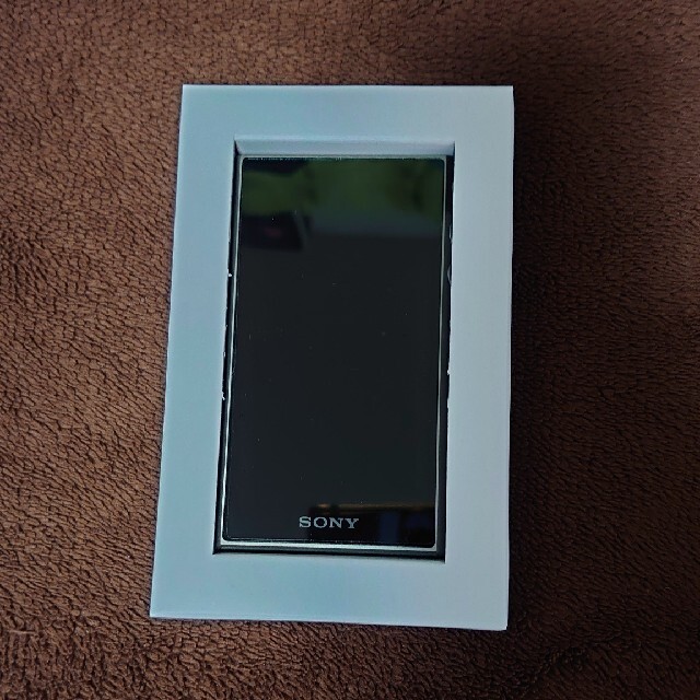 WALKMAN(ウォークマン)のSONY ウォークマン  NW-A105HN 美品 保証有 ケースイヤホン付 スマホ/家電/カメラのオーディオ機器(ポータブルプレーヤー)の商品写真