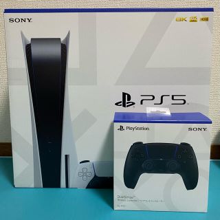 ソニー(SONY)の[新品]PS5 本体＋ ワイヤレスコントローラー セット(家庭用ゲーム機本体)