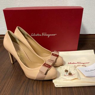 サルヴァトーレフェラガモ(Salvatore Ferragamo)のフェラガモ　パンプス　PIMPA(ハイヒール/パンプス)