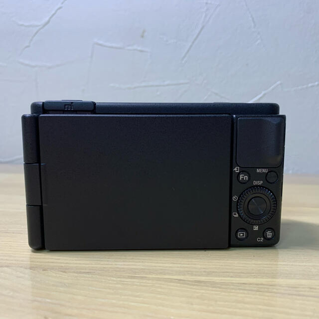 SONY(ソニー)の【美品】 SONY ZV1 高性能カメラ付属品セット❗️ スマホ/家電/カメラのカメラ(コンパクトデジタルカメラ)の商品写真