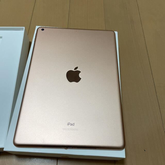 Apple  iPad 第7世代 wi-fi 32gb ゴールド