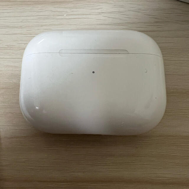 Apple(アップル)のAir Pods pro 訳有り スマホ/家電/カメラのオーディオ機器(ヘッドフォン/イヤフォン)の商品写真