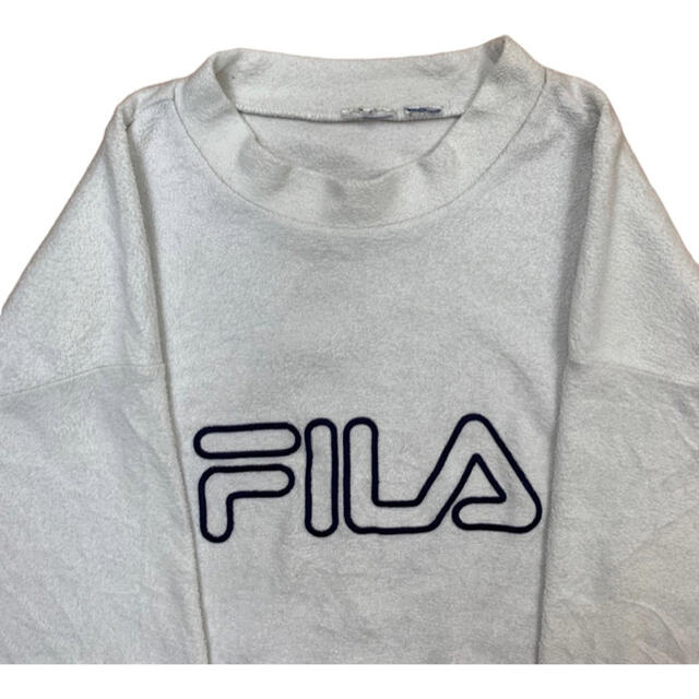 FILA(フィラ)の古着 FIRA スウェット ホワイト ビッグシルエット デカロゴ ボア パイル メンズのトップス(スウェット)の商品写真