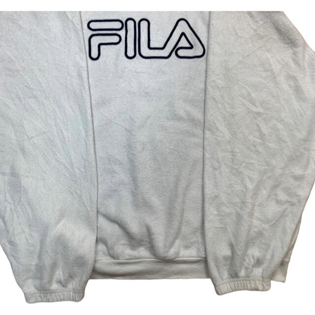 FILA(フィラ)の古着 FIRA スウェット ホワイト ビッグシルエット デカロゴ ボア パイル メンズのトップス(スウェット)の商品写真