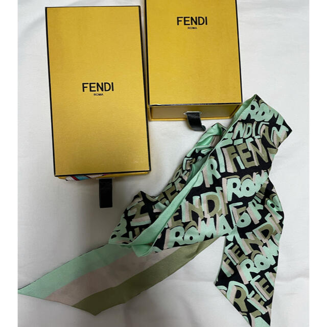 バッグFENDI ラッピー