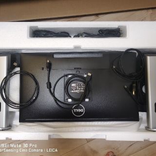 デル(DELL)のDELL U2414H 2台 付属品多数(ディスプレイ)