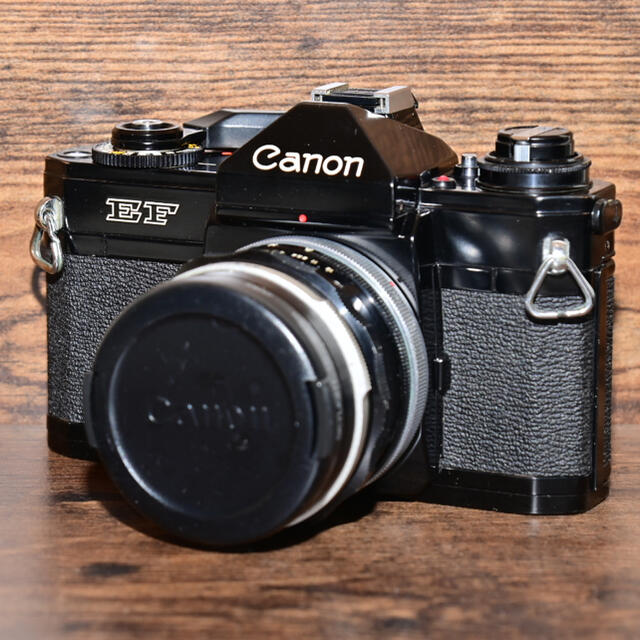 フィルムカメラ　Canon EF レンズ付き　動作品カメラ初心者