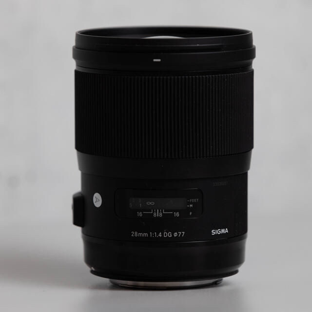 SIGMA(シグマ)の専用 sigma 28mm & sigma105mm f1.4 2台 スマホ/家電/カメラのカメラ(レンズ(単焦点))の商品写真