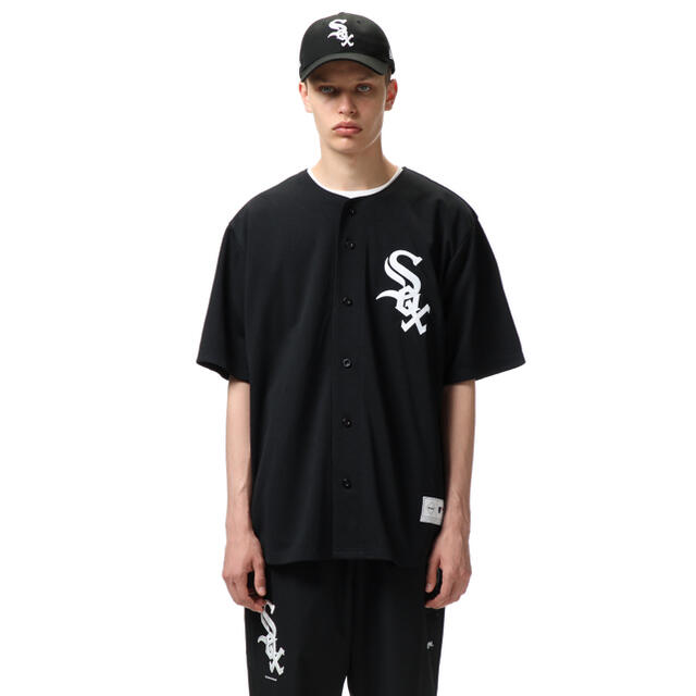 F.C.R.B.(エフシーアールビー)のM■FCRB MLB TOUR BASEBALL SHIRTベースボールシャツ メンズのトップス(シャツ)の商品写真