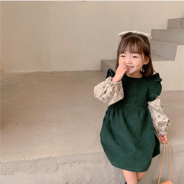 韓国　花柄シャツ　フリルワンピース　2点セット キッズ/ベビー/マタニティのキッズ服女の子用(90cm~)(ワンピース)の商品写真