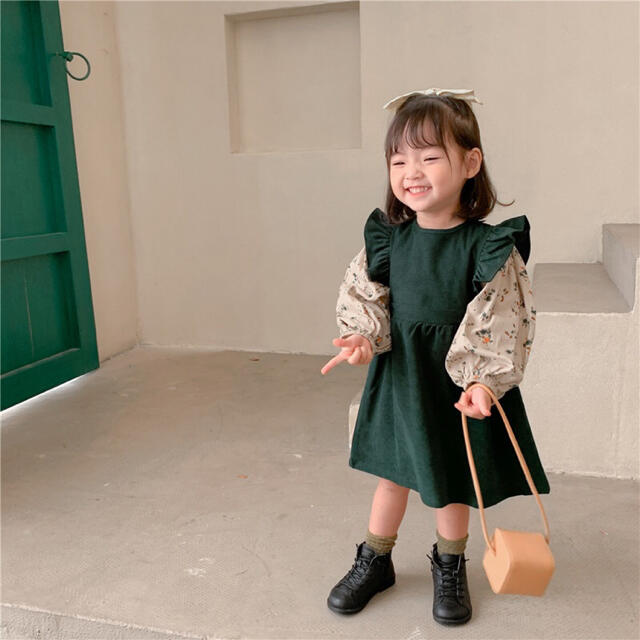 韓国　花柄シャツ　フリルワンピース　2点セット キッズ/ベビー/マタニティのキッズ服女の子用(90cm~)(ワンピース)の商品写真