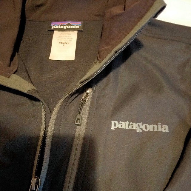 patagonia(パタゴニア)のパタゴニア　patagonia　ソフトシェル　ジャケット　レディース スポーツ/アウトドアのアウトドア(登山用品)の商品写真