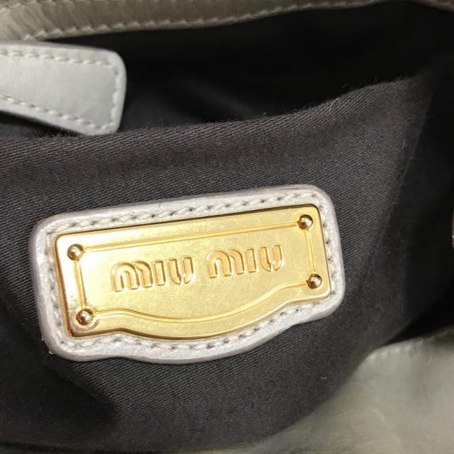 miumiu(ミュウミュウ)のミュウミュウ ハンドバッグ ギャザーバッグ レディースのバッグ(ハンドバッグ)の商品写真