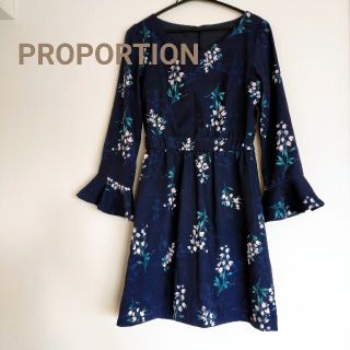 プロポーションボディドレッシング(PROPORTION BODY DRESSING)のプロポーションボディドレッシング　ワンピース　花柄　サイズ2　M(ひざ丈ワンピース)