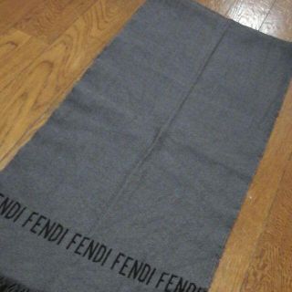 フェンディ(FENDI)の25 S 超美品　FENDI　フェンディ　マフラー(マフラー/ショール)