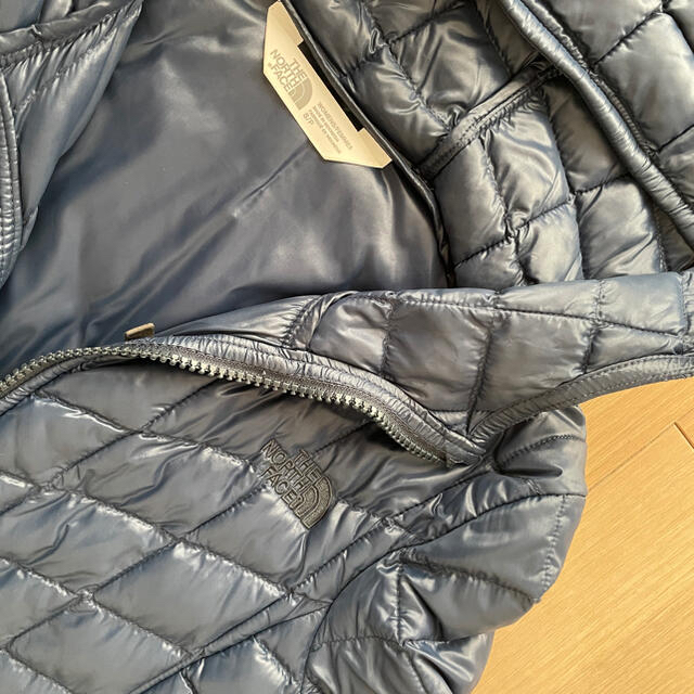 THE NORTH FACE - ノースフェイス 薄手ダウンの通販 by なんでも