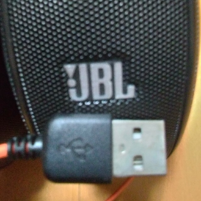 JBL  PEBBELES （ペブルス） スピーカー スマホ/家電/カメラのオーディオ機器(スピーカー)の商品写真