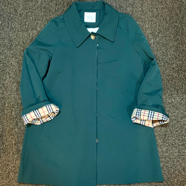 【VIN】春物⭐︎グリーン(緑)のロングコート／身長165cm以上オススメ レディースのジャケット/アウター(ロングコート)の商品写真