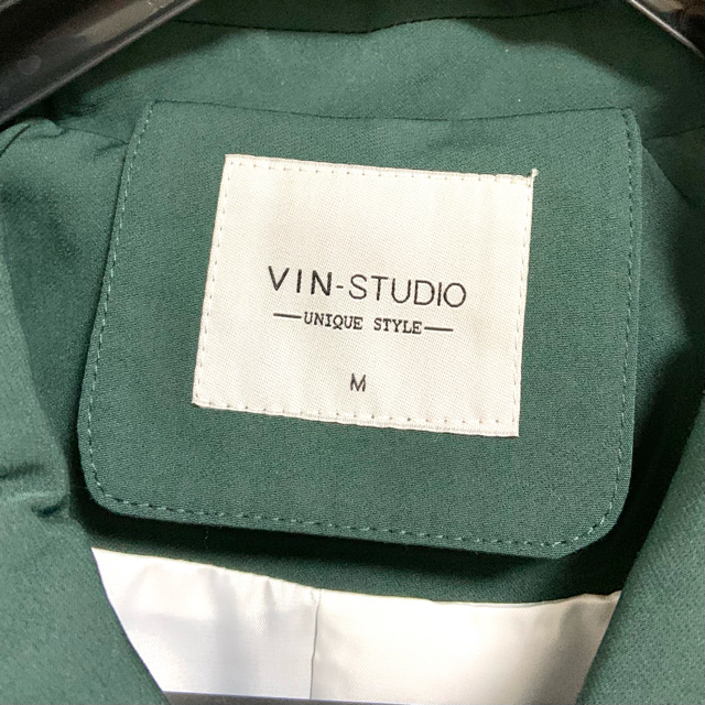 【VIN】春物⭐︎グリーン(緑)のロングコート／身長165cm以上オススメ レディースのジャケット/アウター(ロングコート)の商品写真