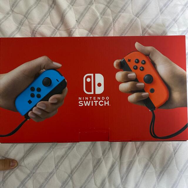 新品未開封Nintendo Switch (L) ネオンブルー/(R) ネオ 1