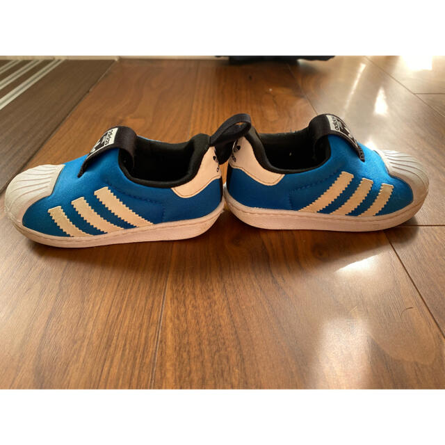 adidas(アディダス)のadidas 子供　シューズ　スニーカー　13cm キッズ/ベビー/マタニティのベビー靴/シューズ(~14cm)(スニーカー)の商品写真