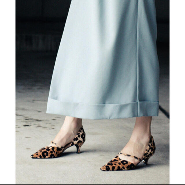 Ameri VINTAGE(アメリヴィンテージ)のAmeri  FLOCKY LEOPARD PUMPS レオパード パンプス レディースの靴/シューズ(ハイヒール/パンプス)の商品写真