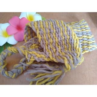 細Handmade Yellow Designスッキリ系ひと巻きマフラー(マフラー/ストール)