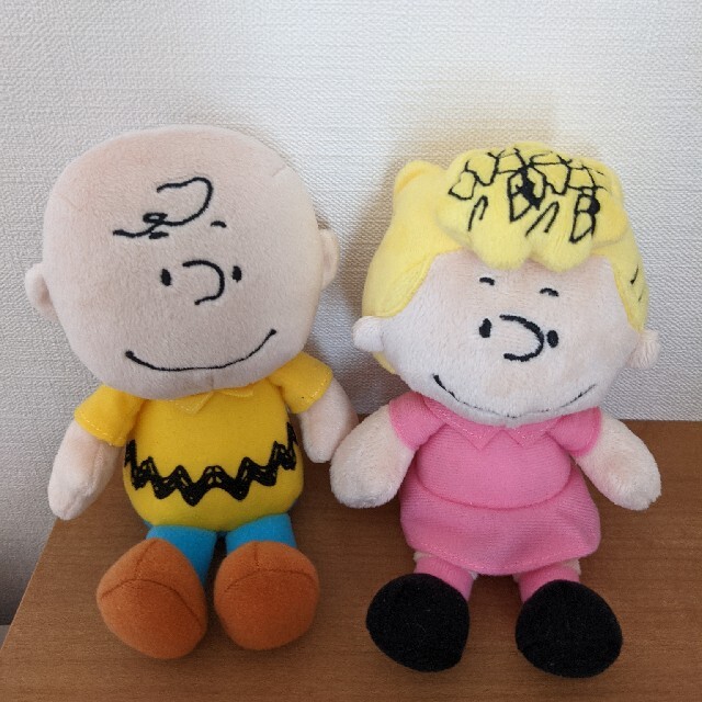 PEANUTS(ピーナッツ)のPEANUTS ピーナッツ　チャーリーブラウン　サリー　ぬいぐるみ エンタメ/ホビーのおもちゃ/ぬいぐるみ(キャラクターグッズ)の商品写真