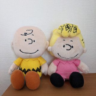 ピーナッツ(PEANUTS)のPEANUTS ピーナッツ　チャーリーブラウン　サリー　ぬいぐるみ(キャラクターグッズ)