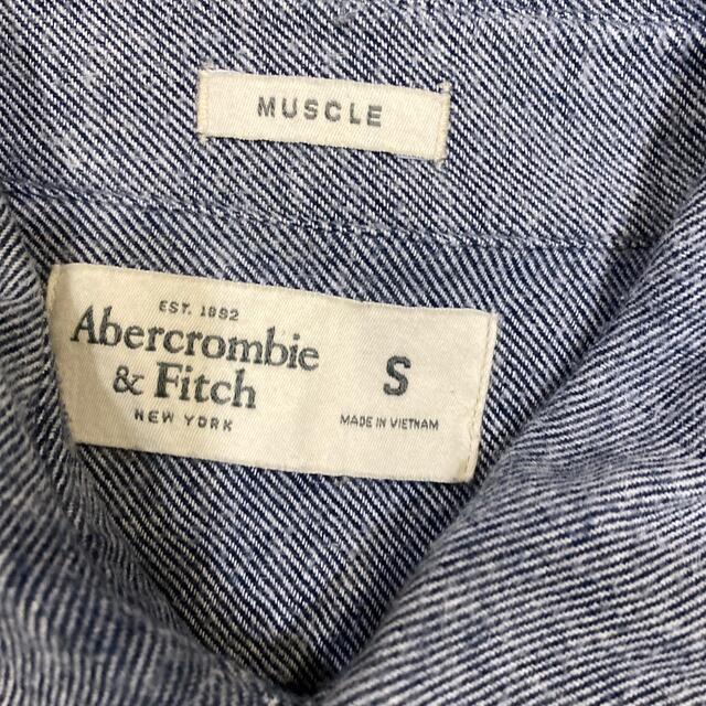 Abercrombie&Fitch(アバクロンビーアンドフィッチ)のAbercrombie&Fitch アバクロ　シャツ　ボタンシャツ メンズのトップス(シャツ)の商品写真